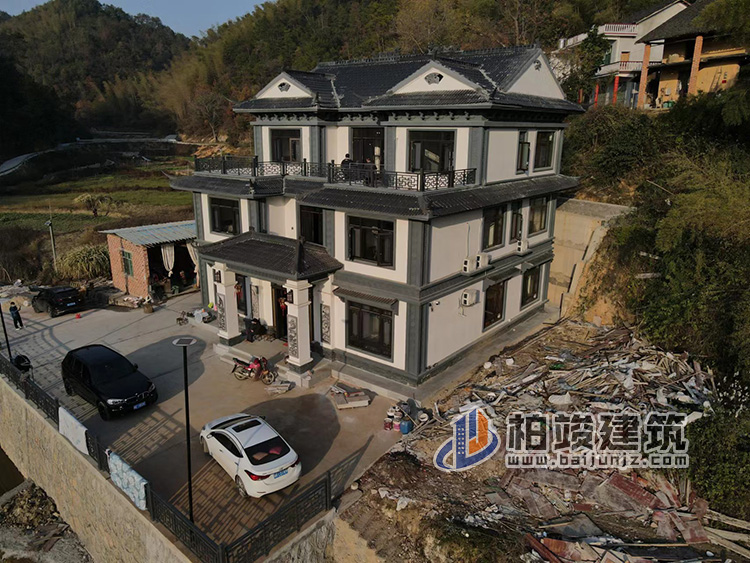 三层中式古建筑双峰李府别墅施工案例